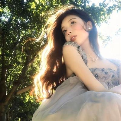 女摄青鬼游埠